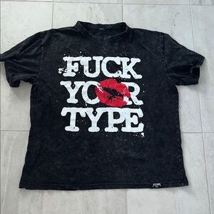 Trendy Black Graphic Men’s T-Shirt